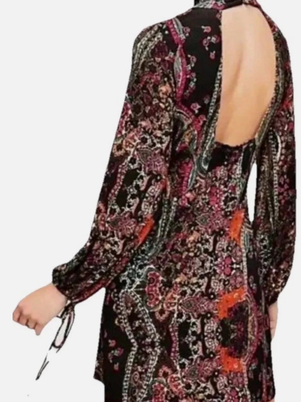 FREE PEOPLE “ALL DOLLED UP “ MINI DRESS WITH A TURTLENECK AND KEYHOLE BACK SZ S
